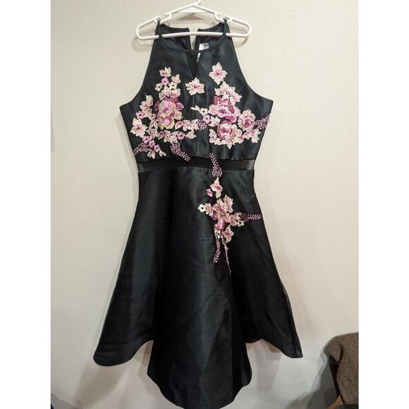Girls halter style black dress w/pink floral detailing Rare Editions size 16 - Picture 1 of 8